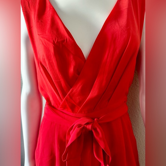 Vici - The Essential Pocketed Tie Jumpsuit - Picture 2 of 7